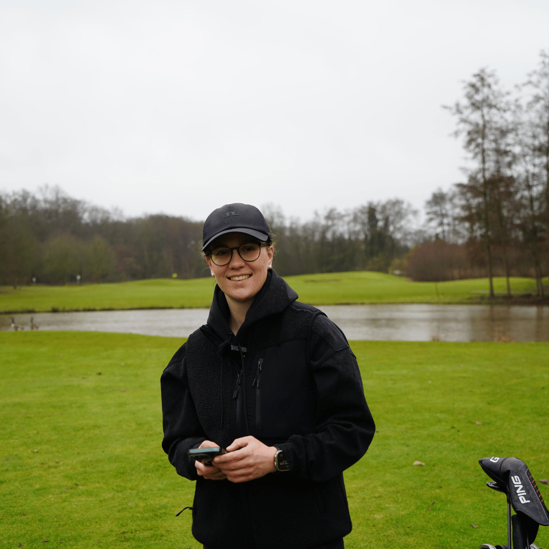 Watch im Golfplatzsetting